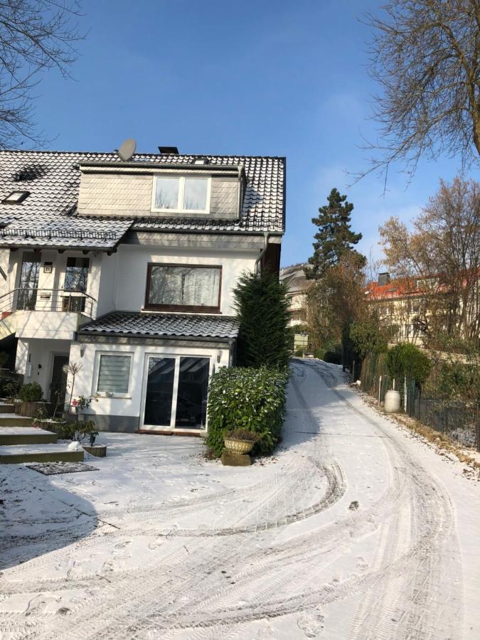 4 Zimmer 11 Personen Wohnung Garten Terrasse Grill 2 Badezimmer Wuppertal Exteriör bild